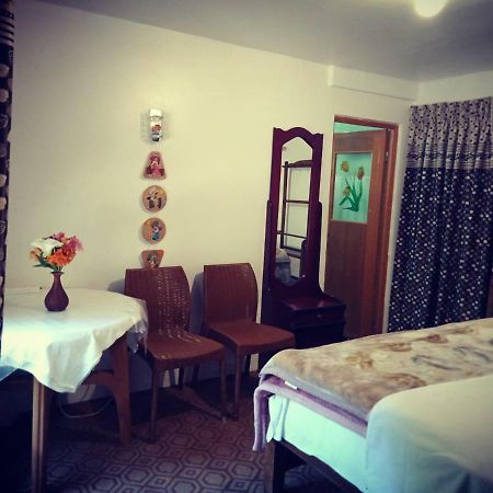 נוארה אליה Moon Plain Inn מראה חיצוני תמונה