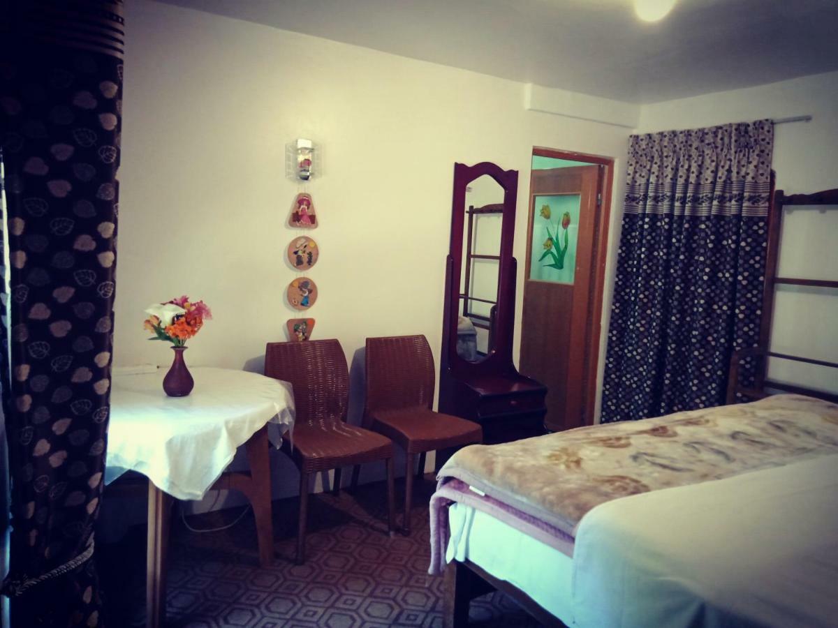 נוארה אליה Moon Plain Inn מראה חיצוני תמונה